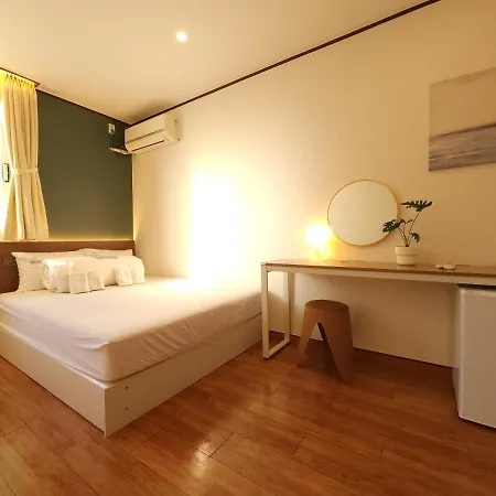 Oyo Hostel Myeongdong 5 Séoul Extérieur photo